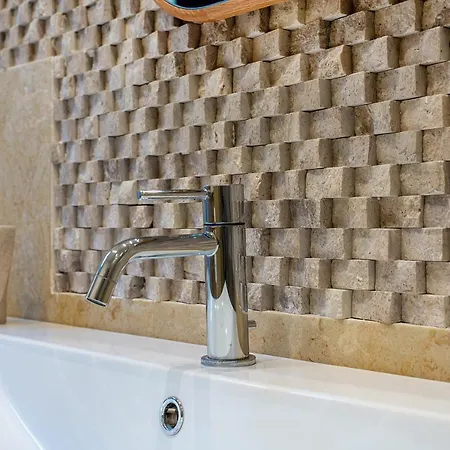 Giardino Dei Lenti Konukevi