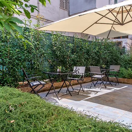 Giardino Dei Lenti Konukevi